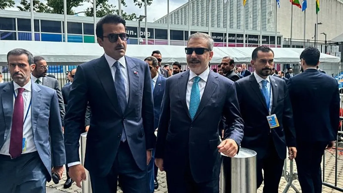 Dışişleri Bakanı Fidan, Katar Emiri Al Sani ile görüştü
